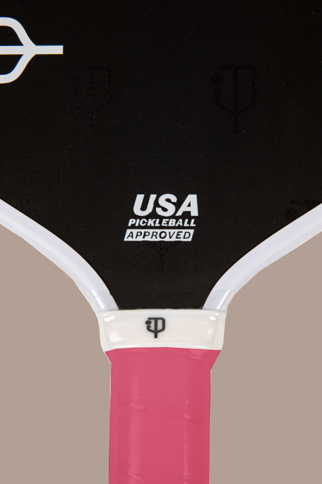 Clubhouse White / Fuchsia