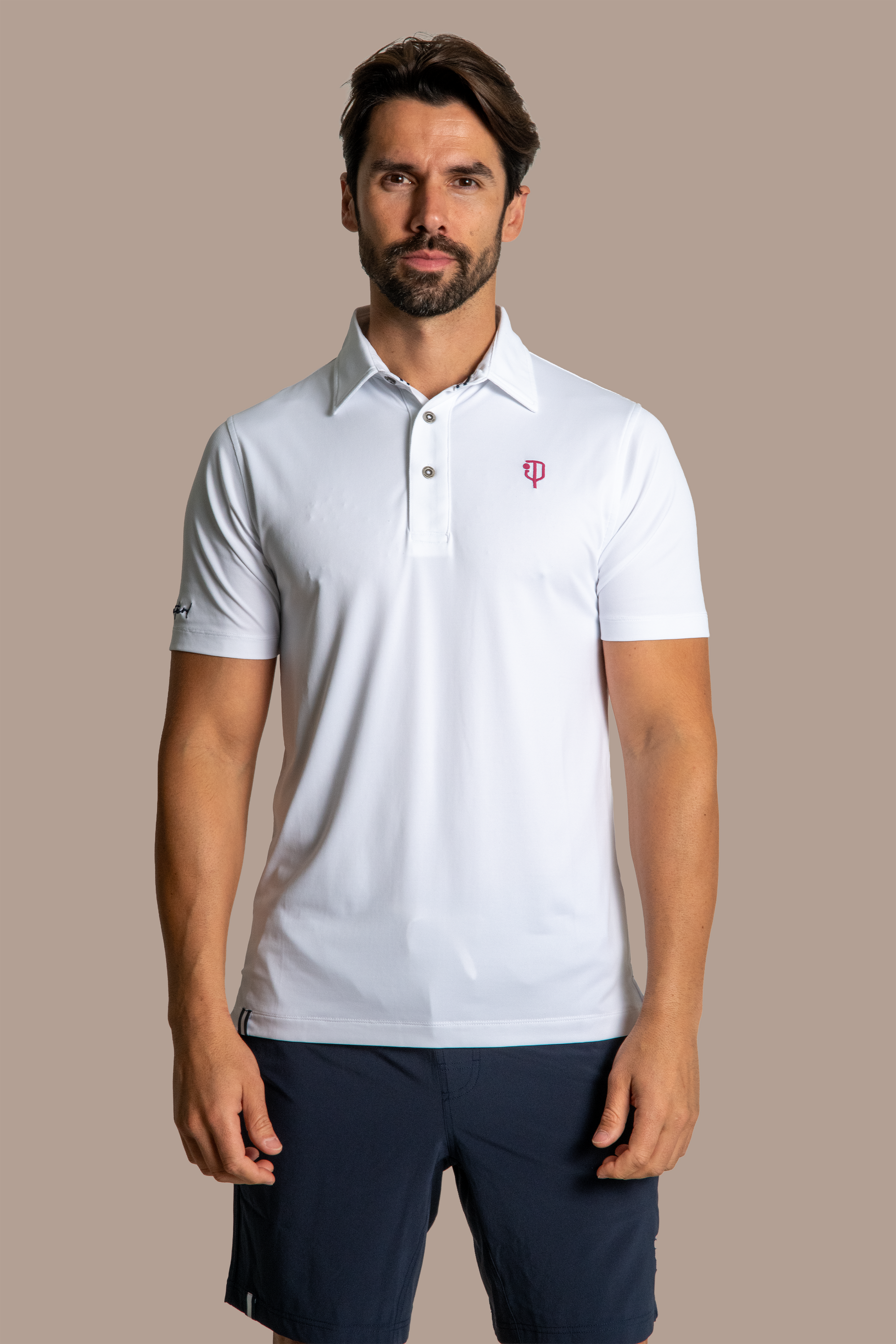 Clubhouse White / Fuchsia