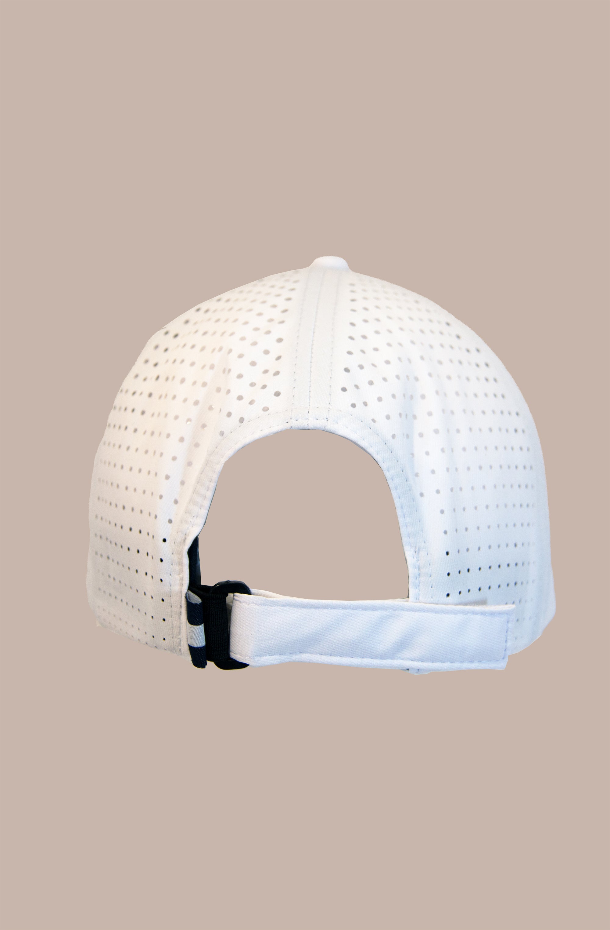 Clubhouse White / Fuchsia